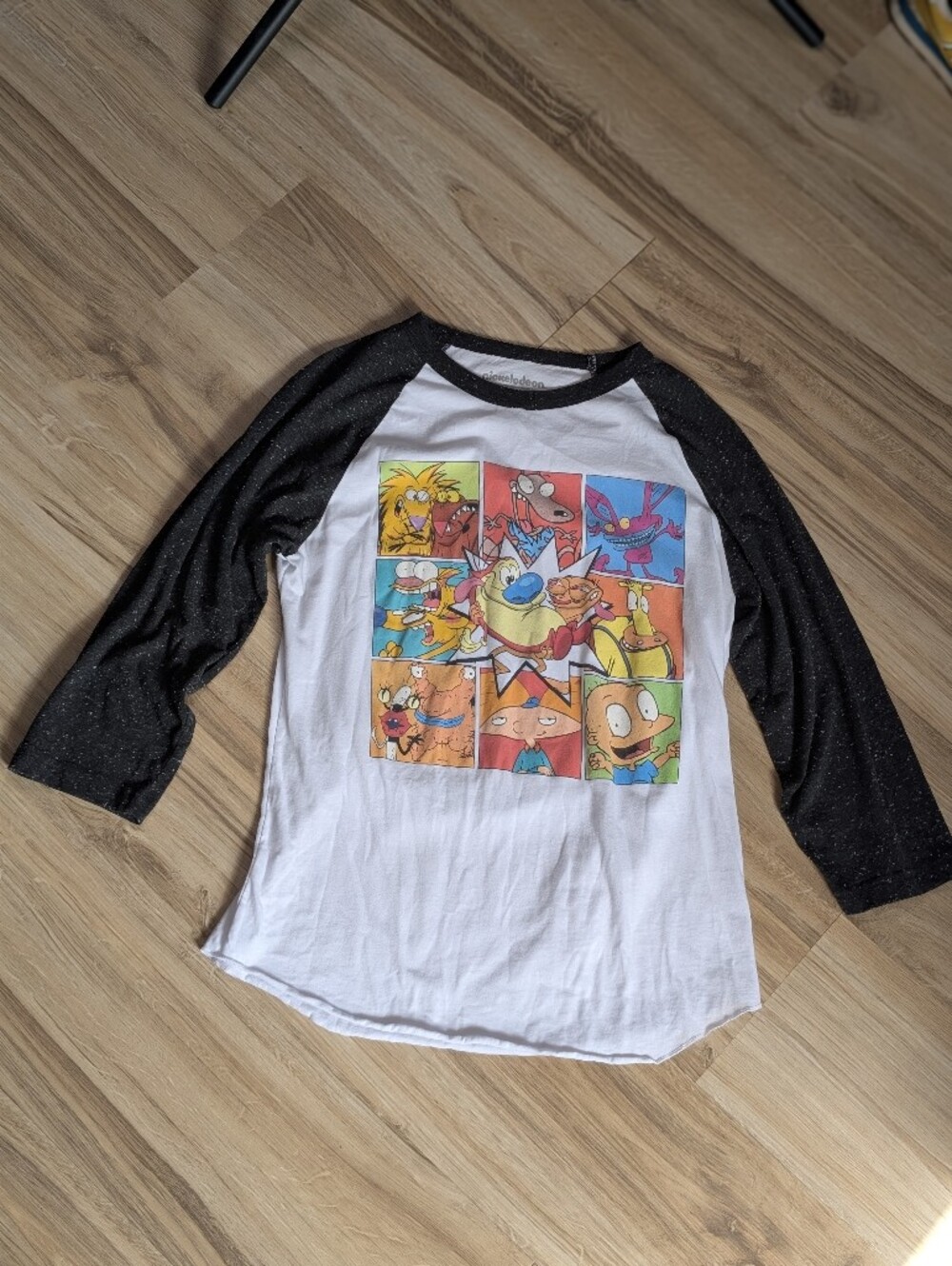 Modern Nickelodeon Cartoon Characters Graphic T-Shirt (Med)